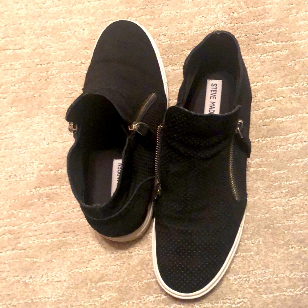 Steve Madden wedge sneaker